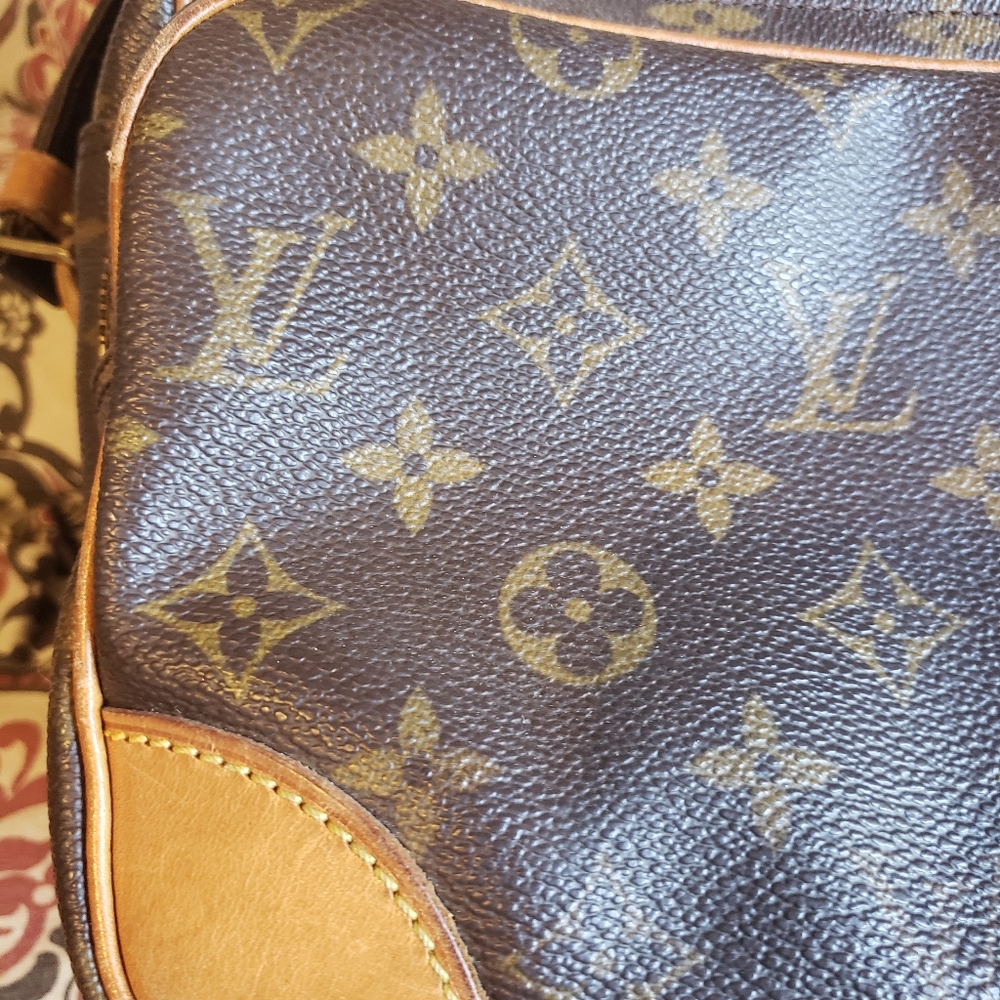 Vintage LV messenger bag.